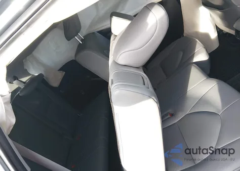 2021 Toyota Highlander Xle from USA, damaged, VIN 5TDGZRBH9MS072524